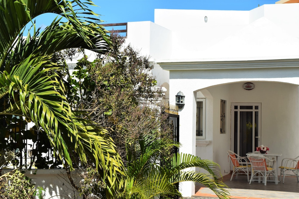 Bernard l'Hermite Villa