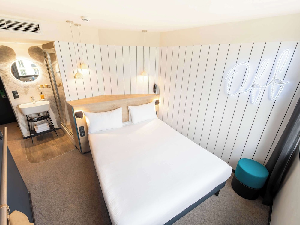 Hotel Ibis Styles Paris 16 Boulogne, Frankreich, Paris. Großes 323