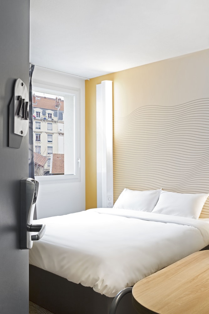 Hotel B&B Hotel Lyon Centre Perrache Berthelot, Frankreich, Lyon. Großes 513