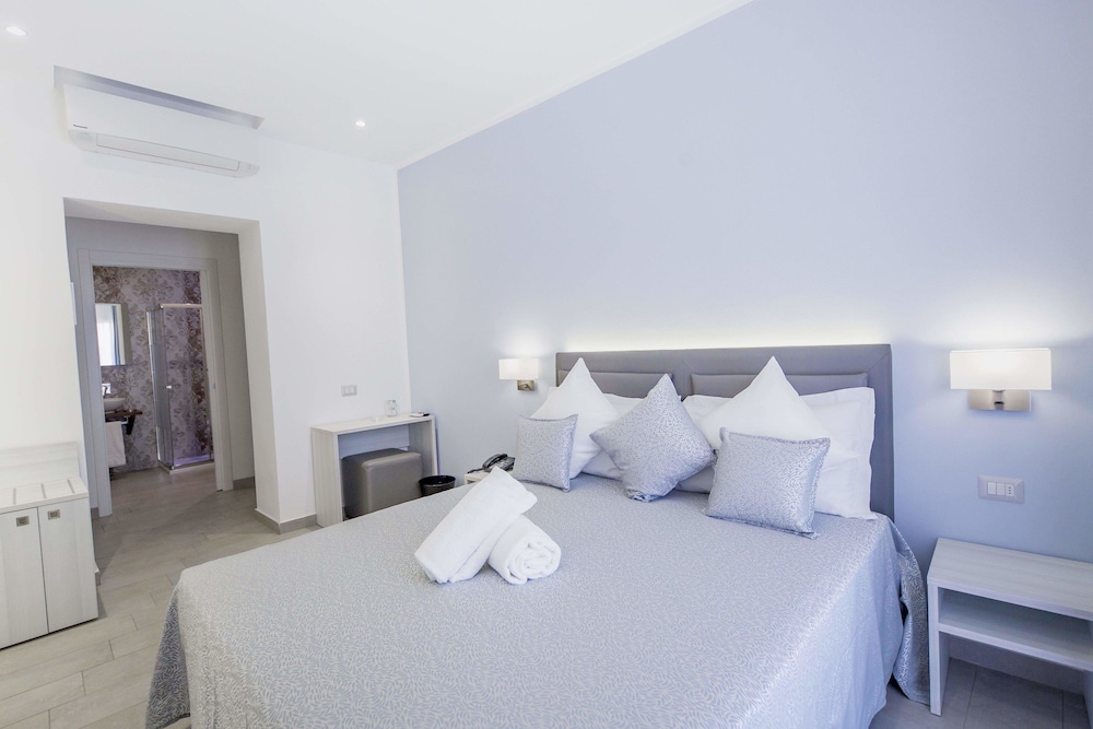 Hotel Ossuna bay hotel boutique, Italien, Cefalu. Großes 122