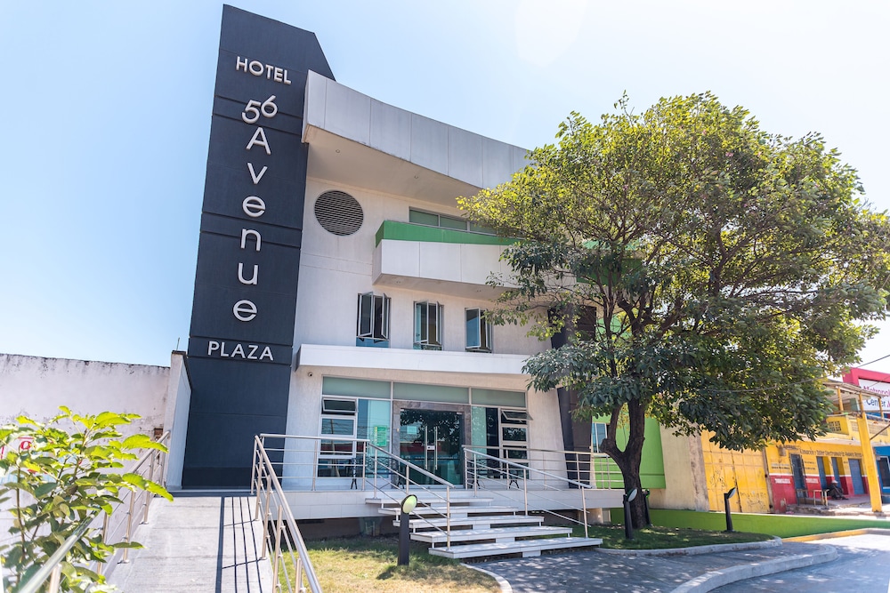 Hotel Ayenda 56 Avenue Plaza 1322