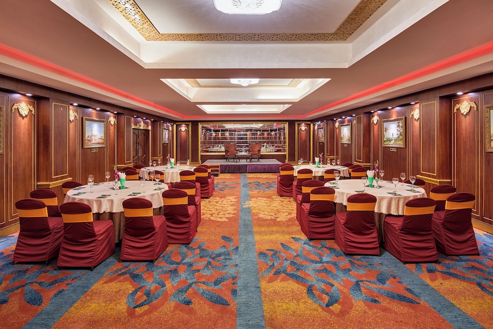 Hotel MAYFAIR Rourkela, Indien, Rourkela. Großes 75