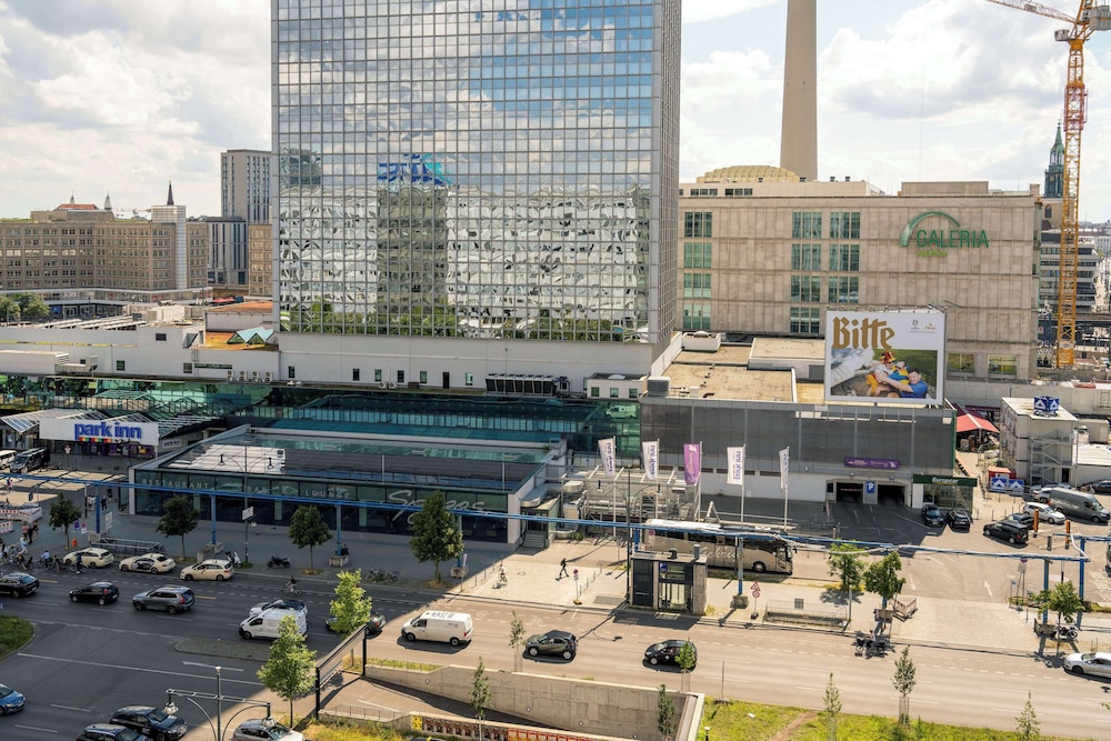 Park Inn by Radisson Berlin Alexanderplatz