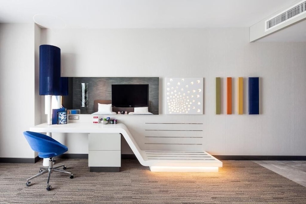 Hotel Ramada Hotel & Suites by Wyndham Izmir Kemalpasa, Türkei, Izmir. Großes 437