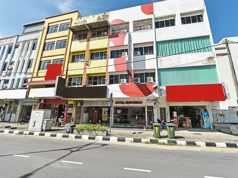 OYO 90727 Hotel Mini Indah