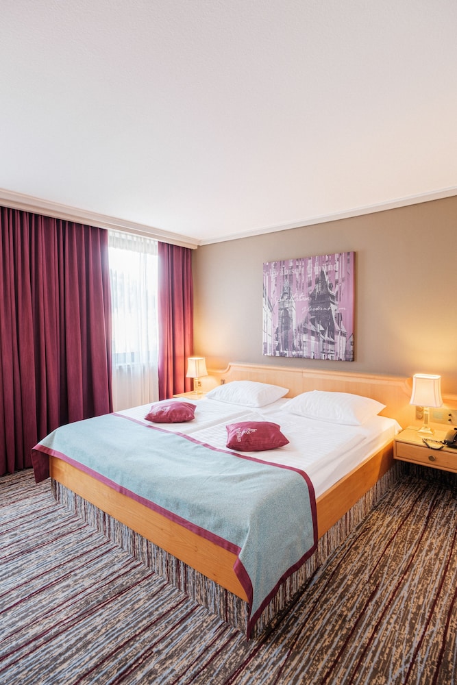 Hotel Das Pelikan Hotel Schwabisch Gmund, Deutschland, Schwäbisch Gmünd. Großes 156