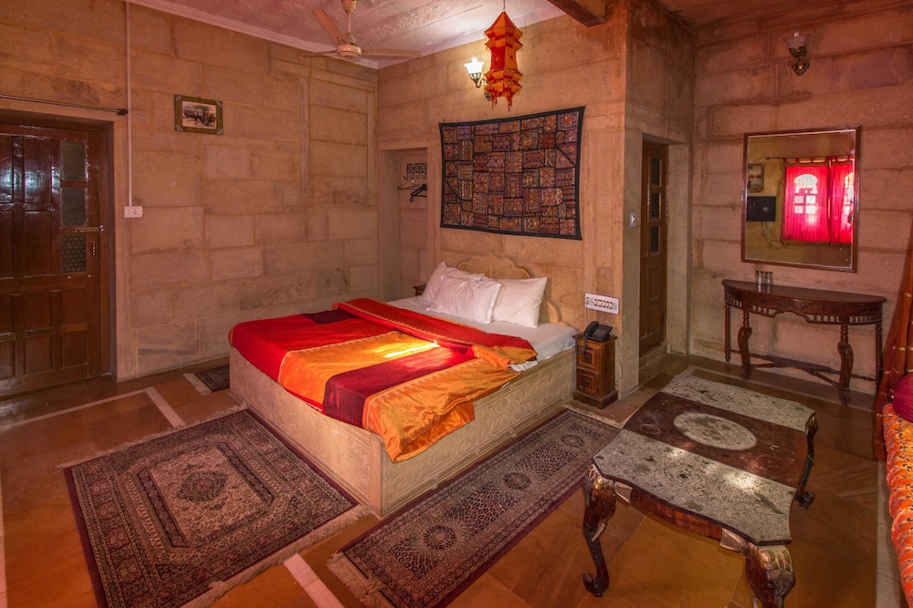 Backpacker Panda Oasis Jaisalmer