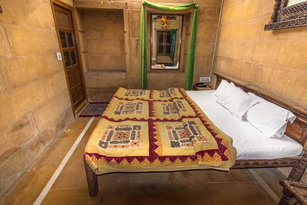 Backpacker Panda Oasis Jaisalmer