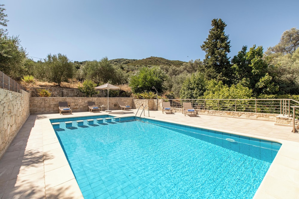 Neaira Villas Chania