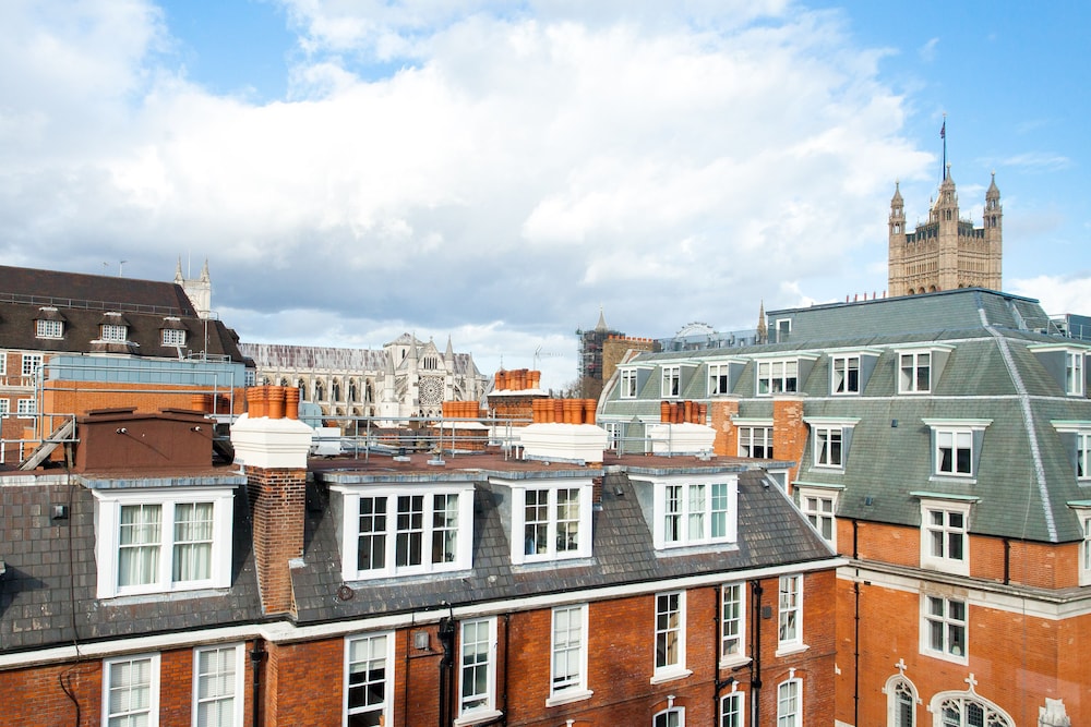 Hope House Residences by Aeria Apartments