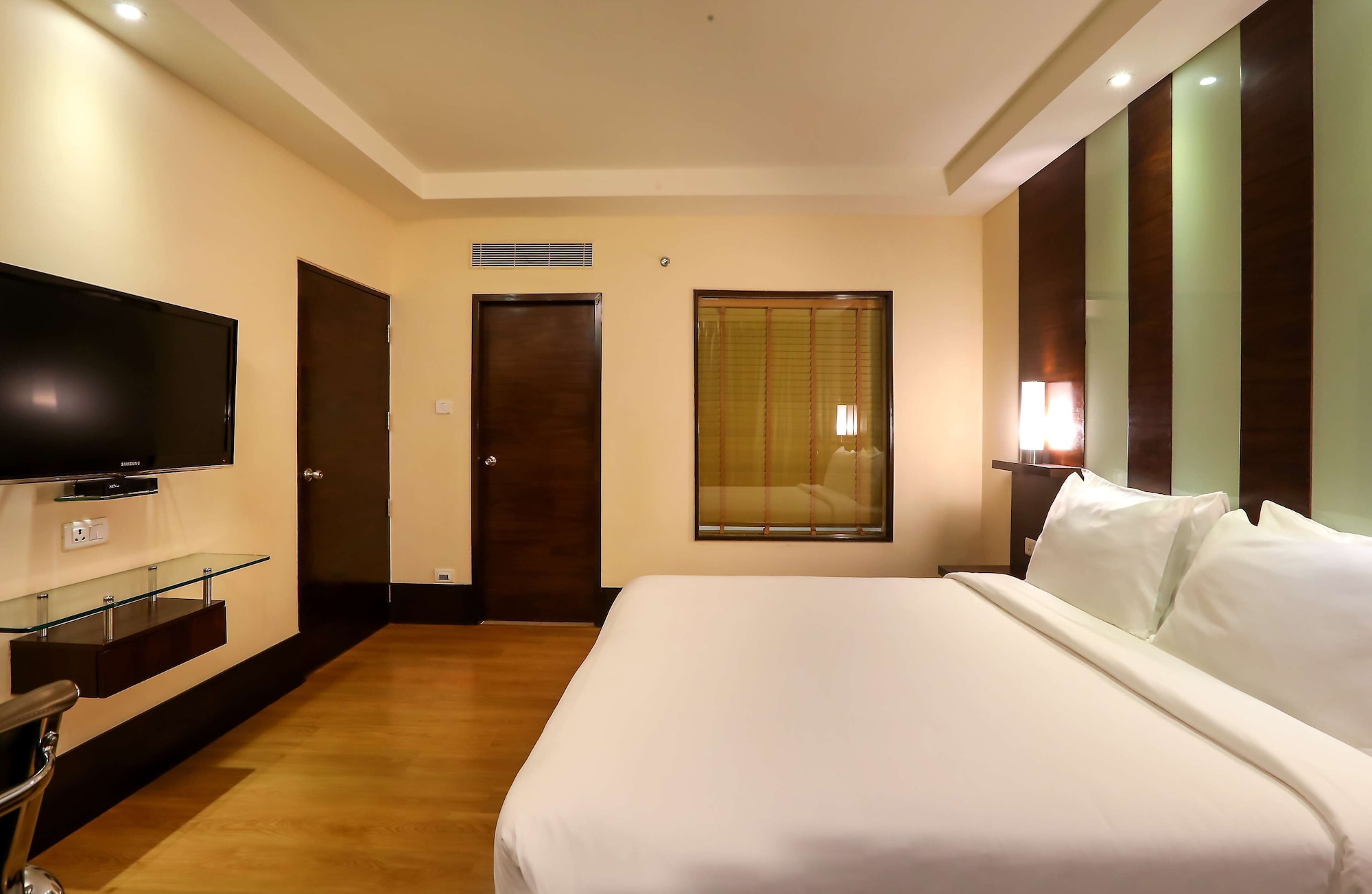 Hotel Radisson Blu Hotel Chennai City Centre, Indien, Chennai. Großes 450