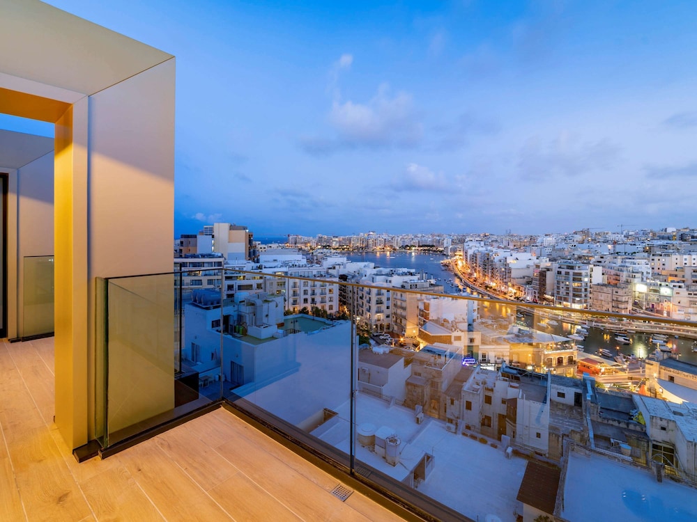 Hotel Mercure St. Julian's Malta, Malta, St. Julian's. Großes 1152