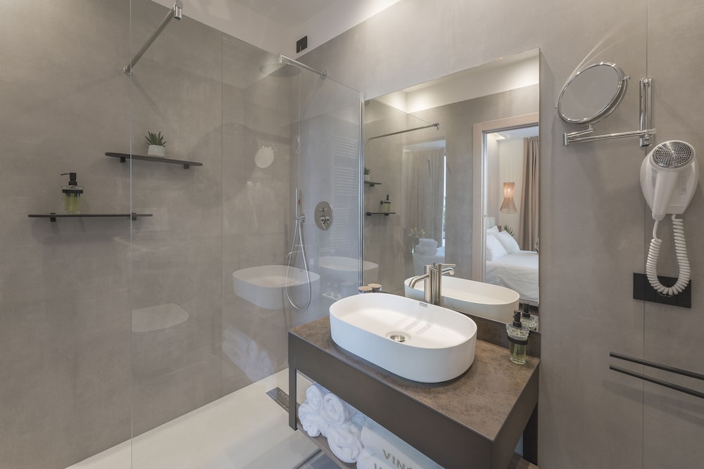 Hotel Hotel Vinci, Italien, Sirmione. Großes 104