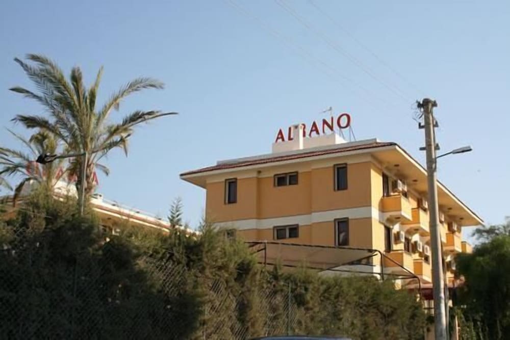 Albano Hotel