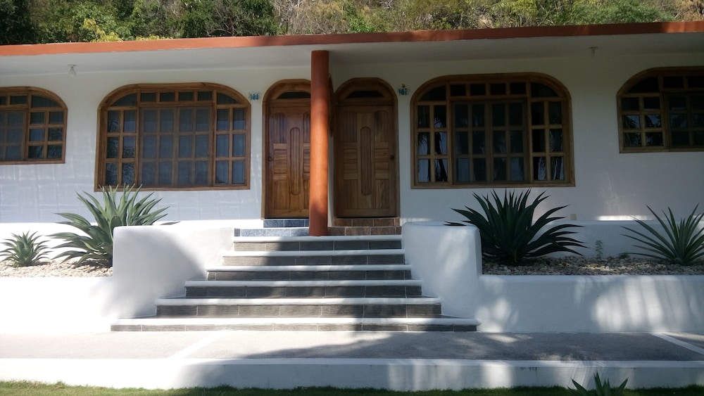 Hotel & Club Campestre Altos Paraiso