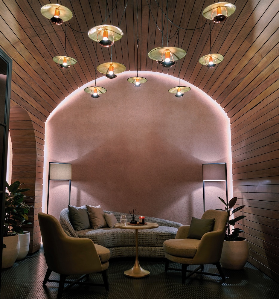 Hotel 25hours Hotel Jakarta The Oddbird, Indonesien, Jakarta. Großes 80