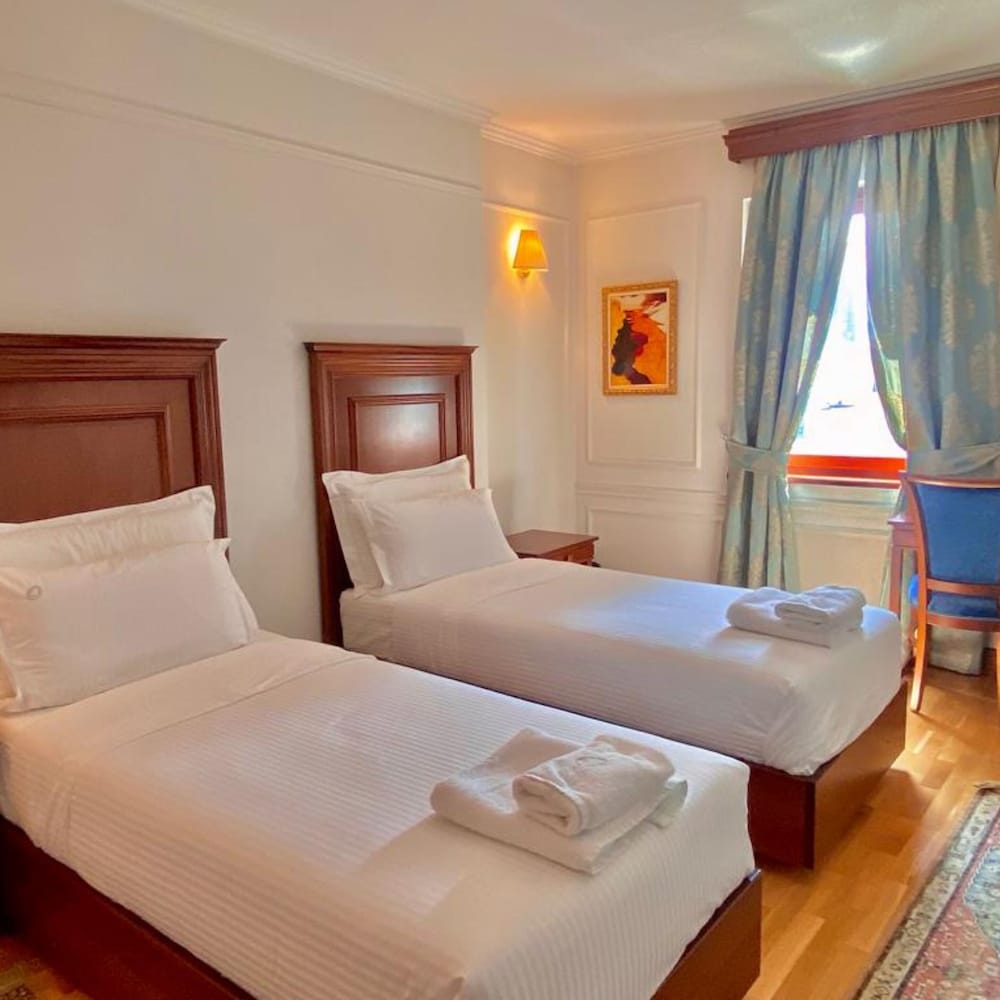 Hotel Opera Hotel, Albanien, Tirana. Großes 287