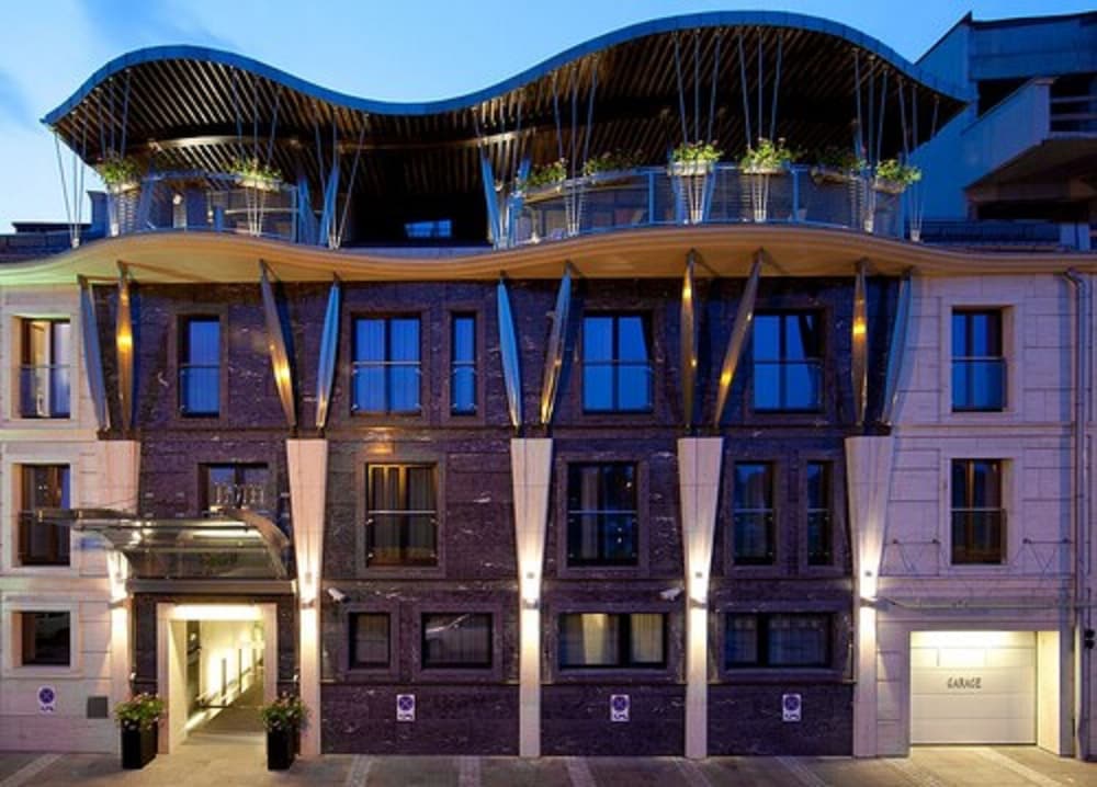 Niebieski Art Hotel and Spa