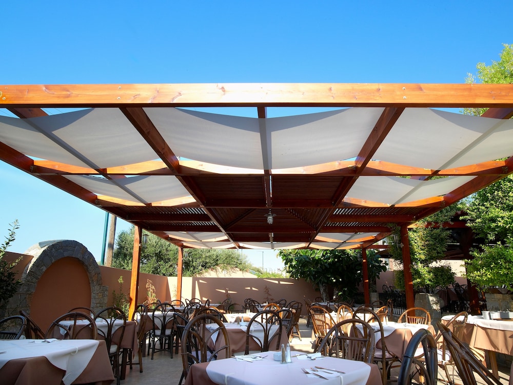 Katrin Hotel & Bungalows