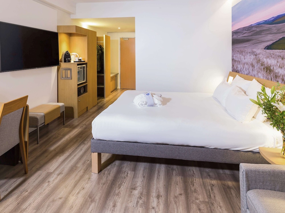 Hotel Novotel Sevilla, Spanien, Sevilla. Großes 587