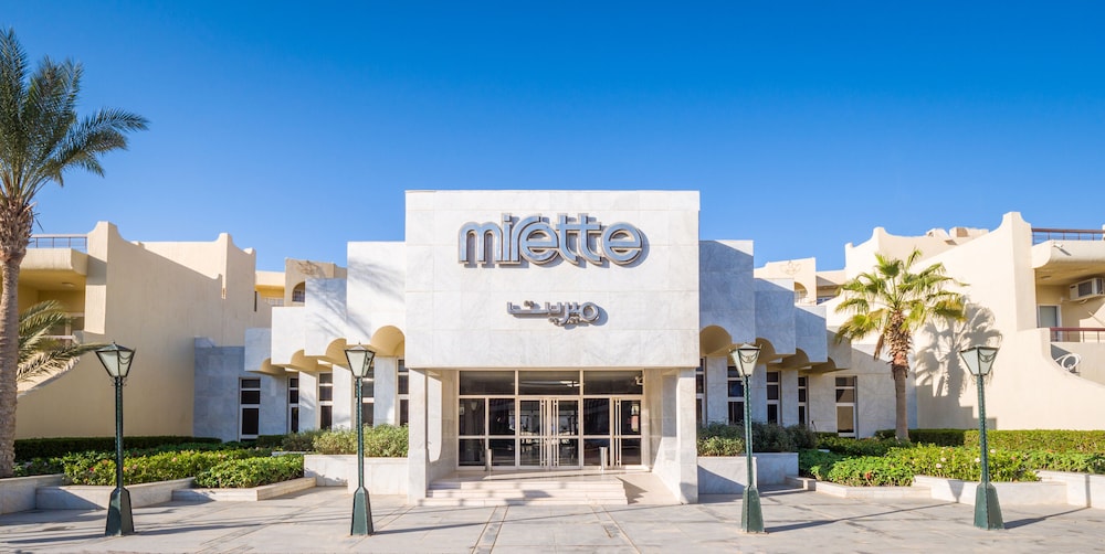 Sunny Days Mirette Family Aqua Park