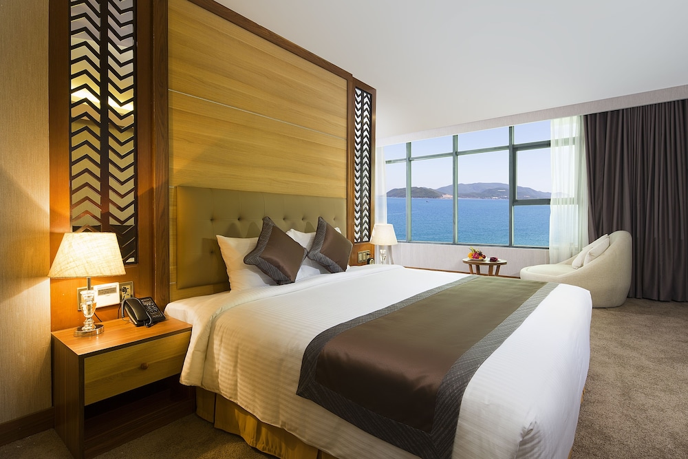 Muong Thanh Luxury Nha Trang Hotel — foto 4
