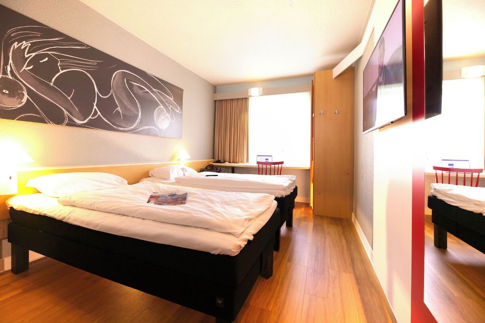 Hotel ibis Koeln Messe, Deutschland, Köln. Großes 257