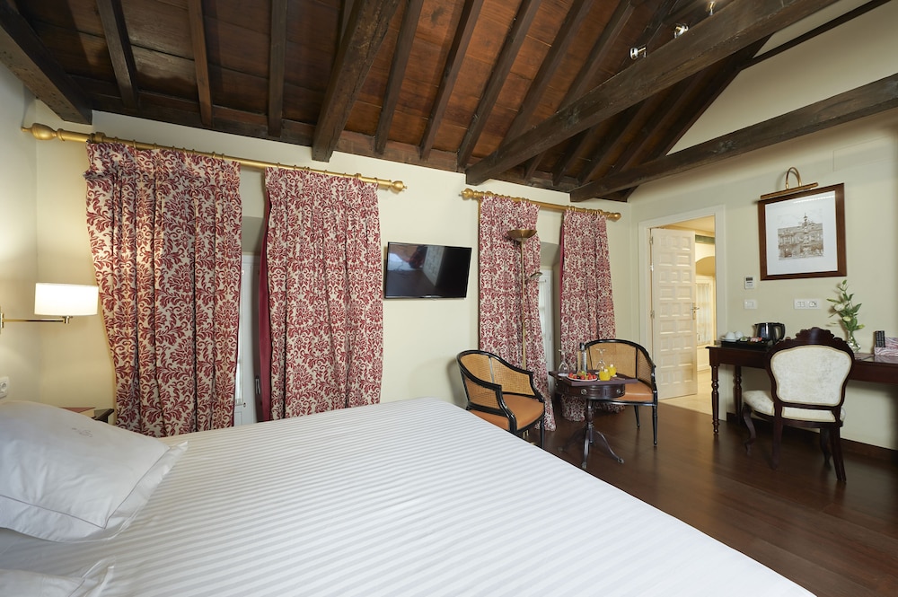 Hotel Las Casas de El Arenal Hotel, Spanien, Sevilla. Großes 370