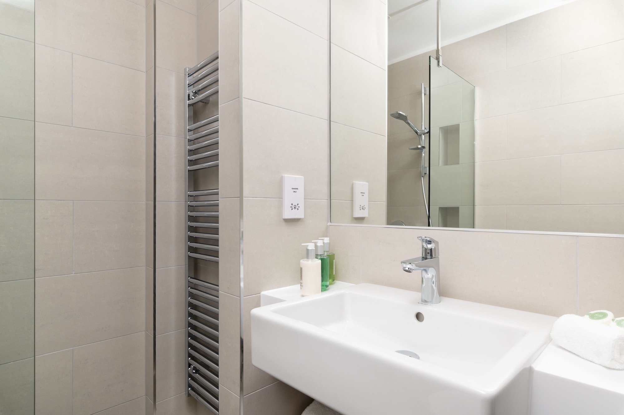 Séjour À The Lincoln Suites - Londres. Train Et Flex Inclus