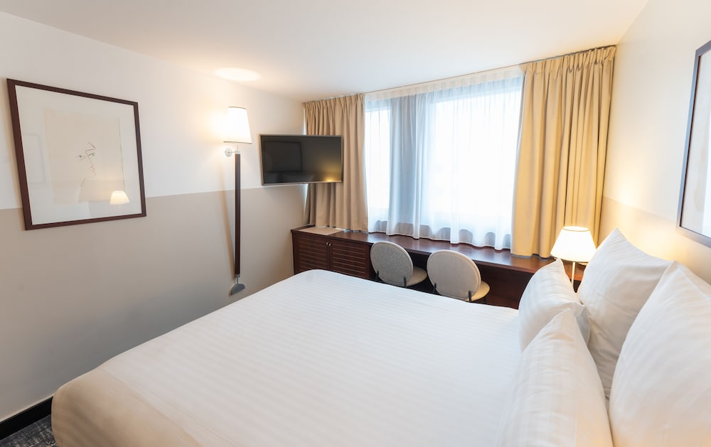 Hotel Mercure Paris Gare Montparnasse TGV, Frankreich, Paris. Großes 435