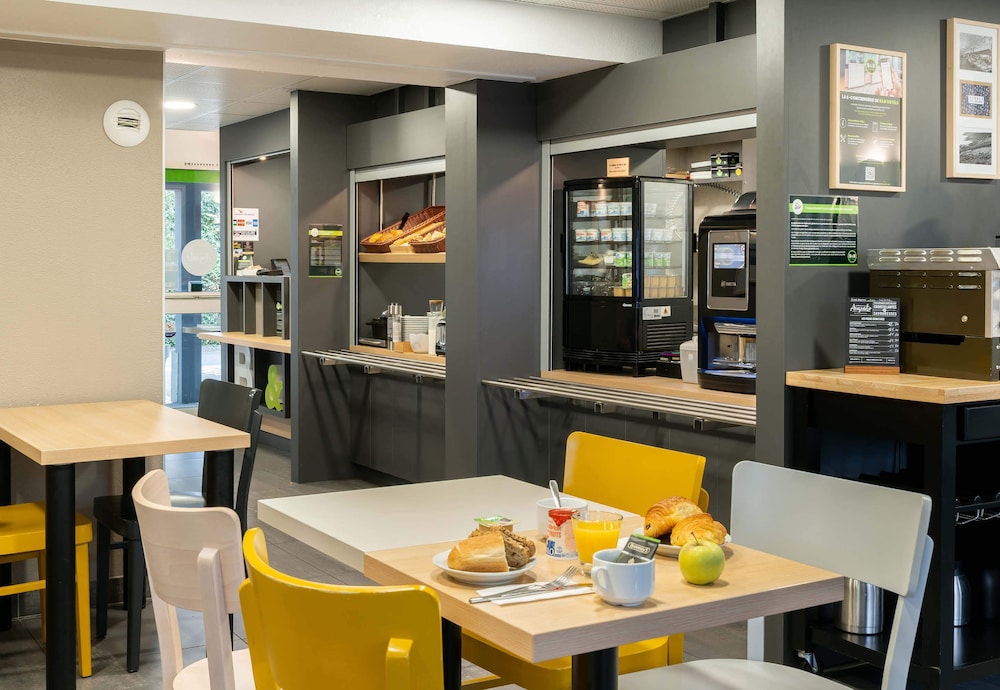Hotel B&B Hotel Vannes Est Golfe Du Morbihan, Frankreich, Vannes. Großes 185