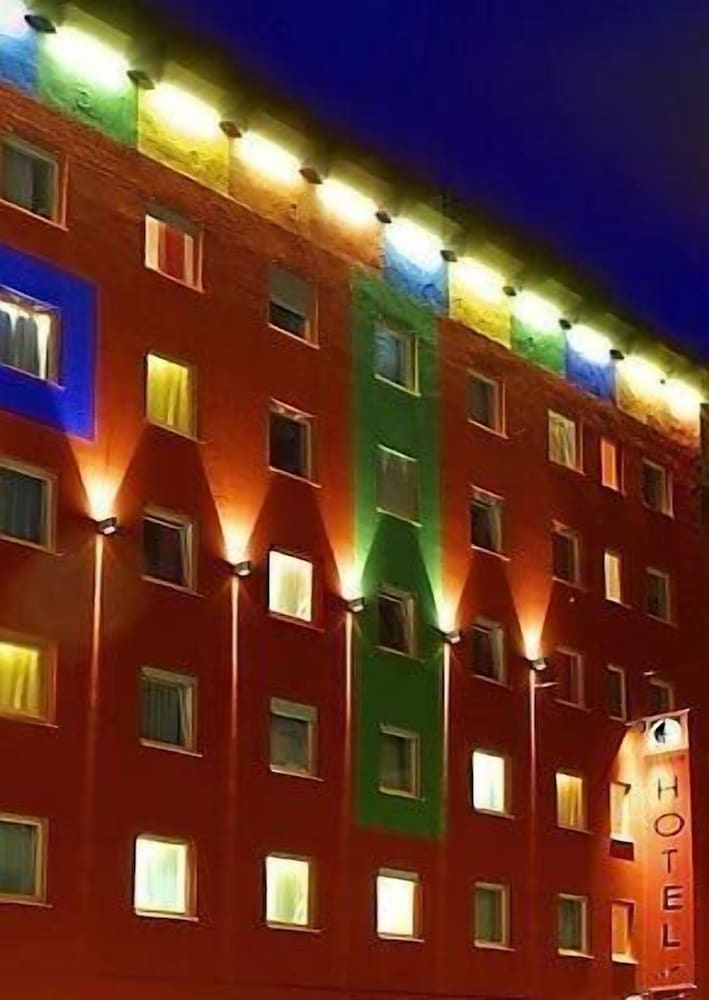 Creatif Hotel Elephant