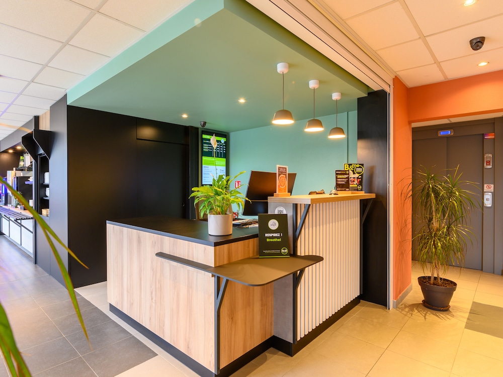 Hotel B&B HOTEL Compiegne Thourotte, Frankreich, Compiegne. Großes 28