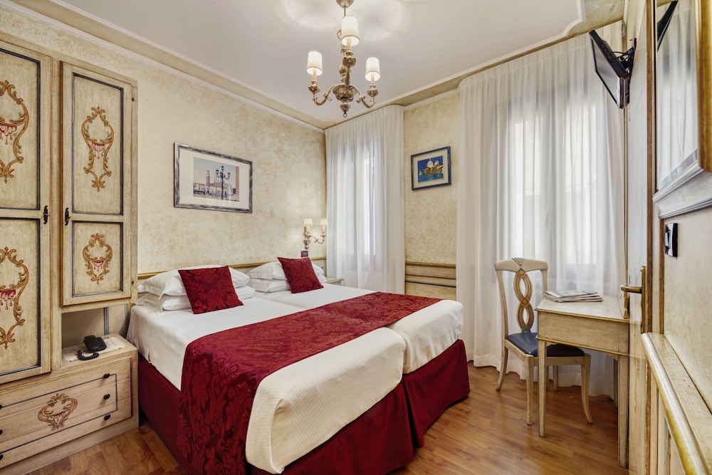 Hotel Al Piave, Italien, Venedig. Großes 813