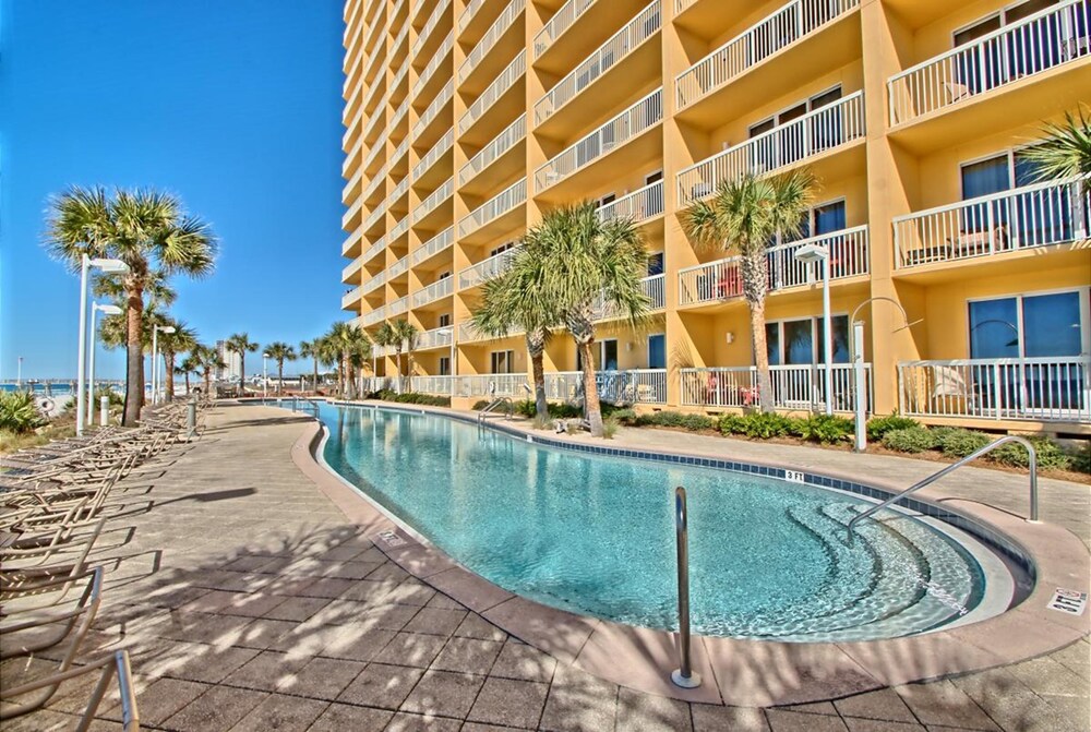 Calypso Beach Resort by Panhandle Getaways