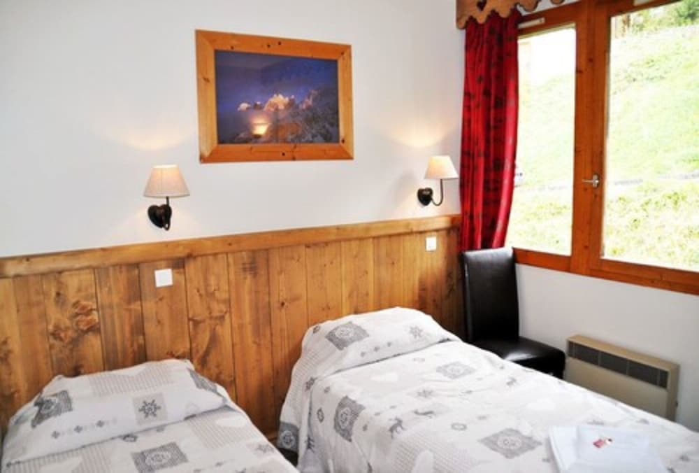 Chalet Hotel Rhododendrons