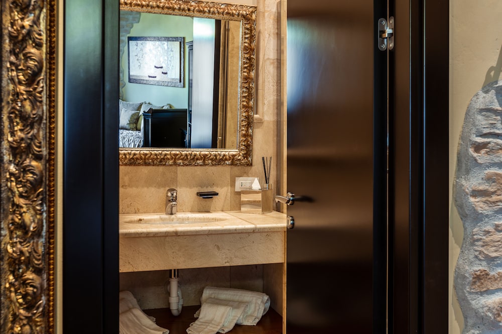 Hotel La Locanda del Conte Mameli, Italien, Olbia. Großes 529