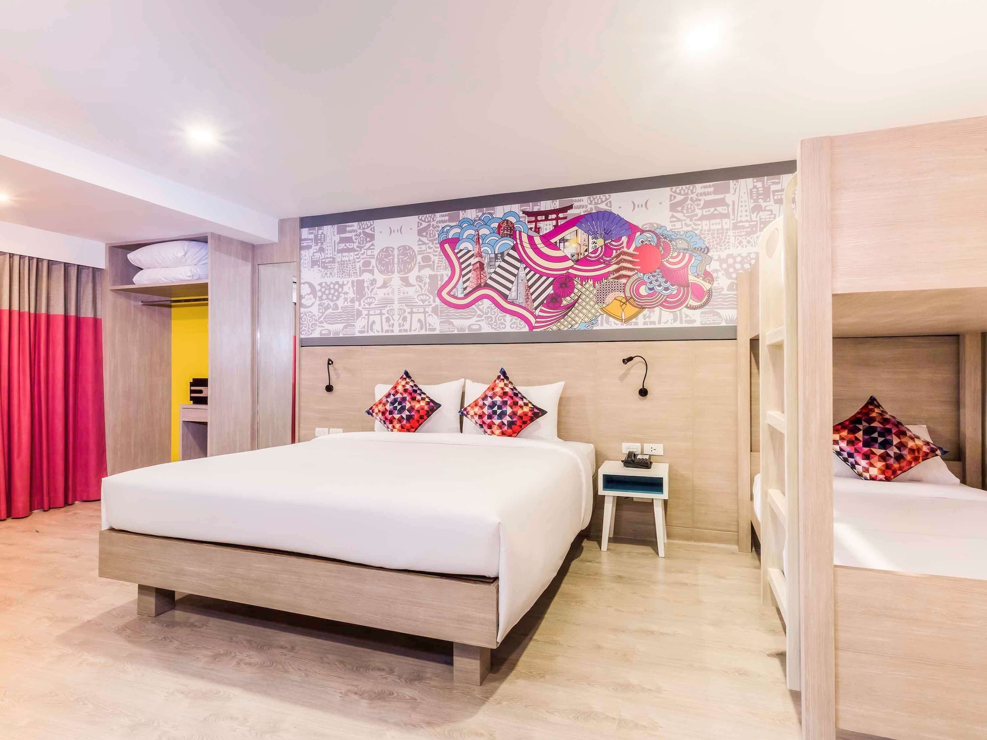 Hotel ibis Styles Bangkok Sukhumvit 50, Thailand, Bangkok. Großes 382