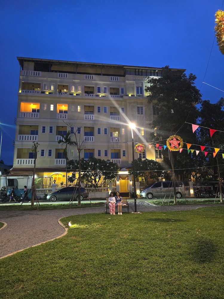 Grand Bayon Siem Reap Hotel