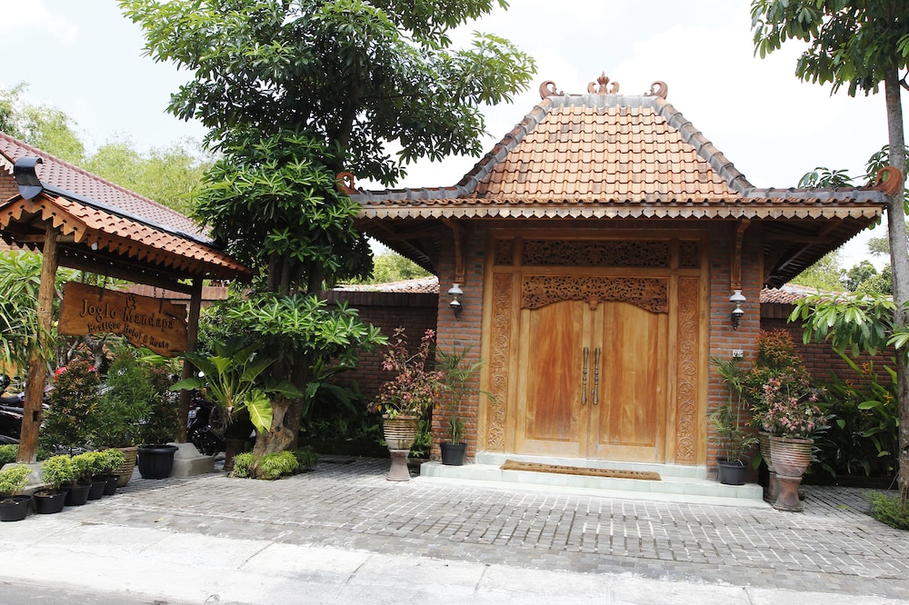 Joglo Mandapa Boutique Hotel and Resto