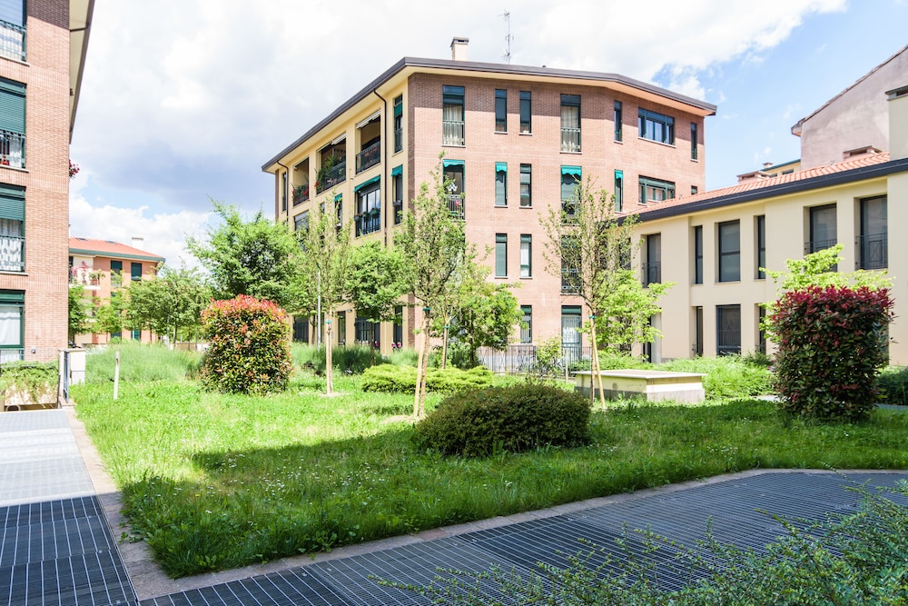 Home At Hotel - Naviglio Pavese