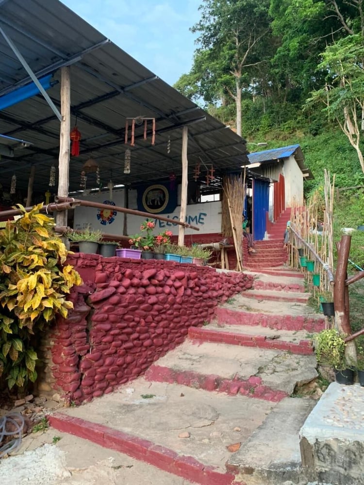 Sun Smile Beach Koh Jum