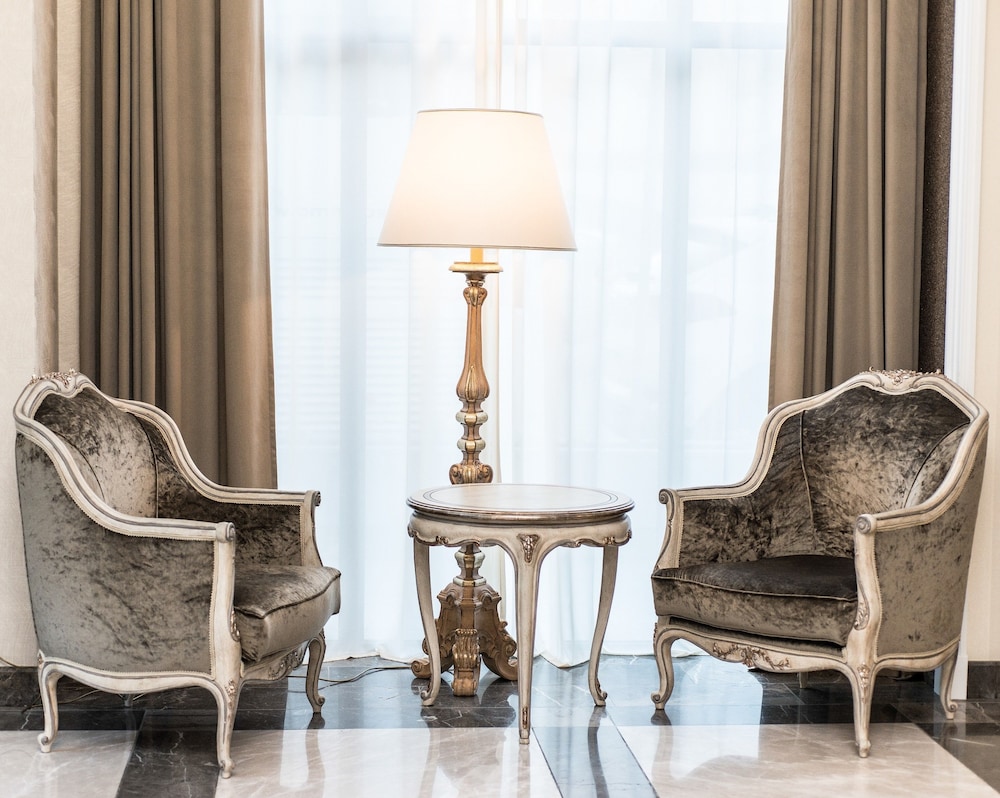 Hotel Gallery Palace, Georgien, Tiflis. Großes 184