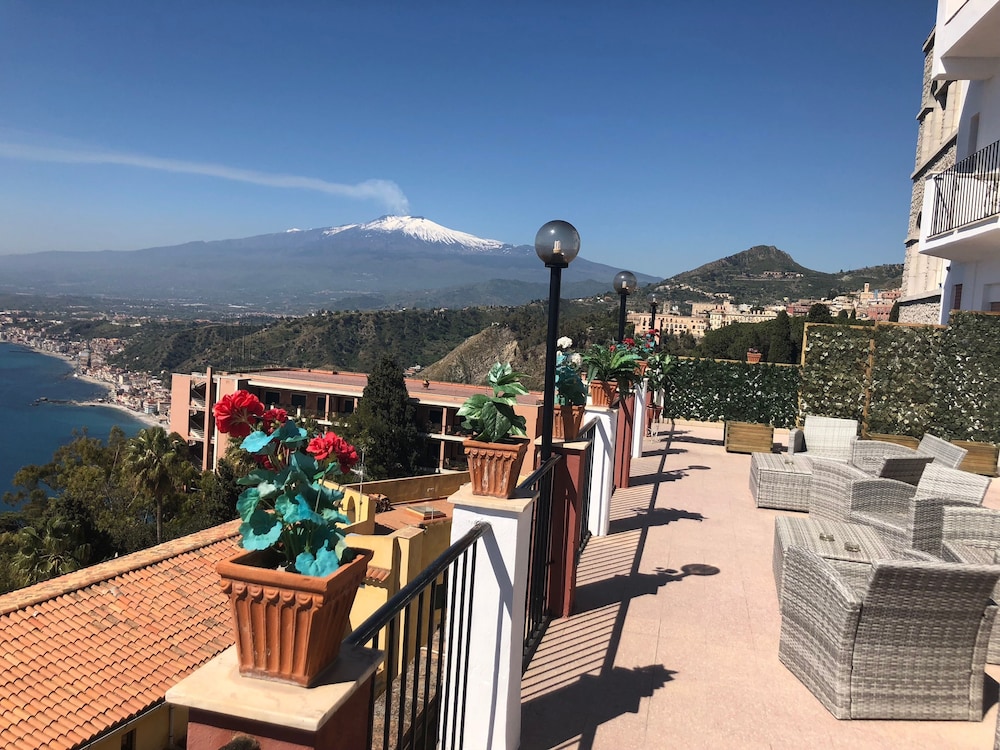 Hotel Hotel Elios, Italien, Taormina. Großes 197
