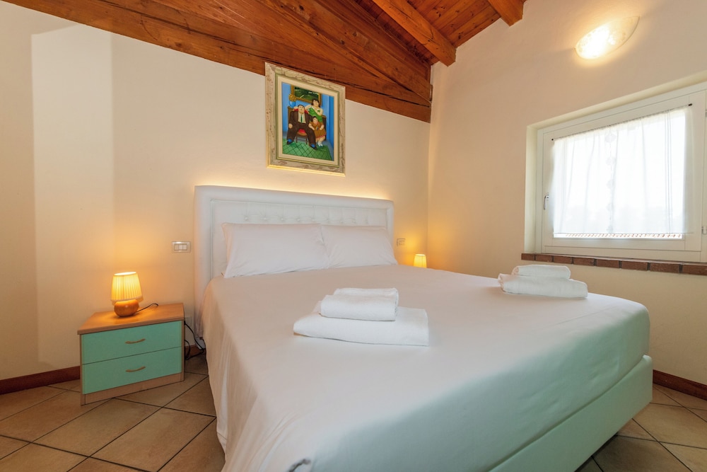 Hotel Bertoletta Village, Italien, Peschiera del Garda. Großes 102