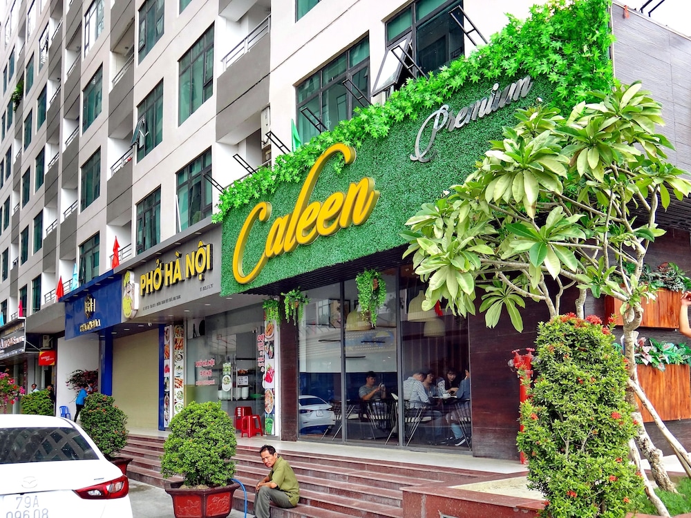 Handy Beachfront Apartment