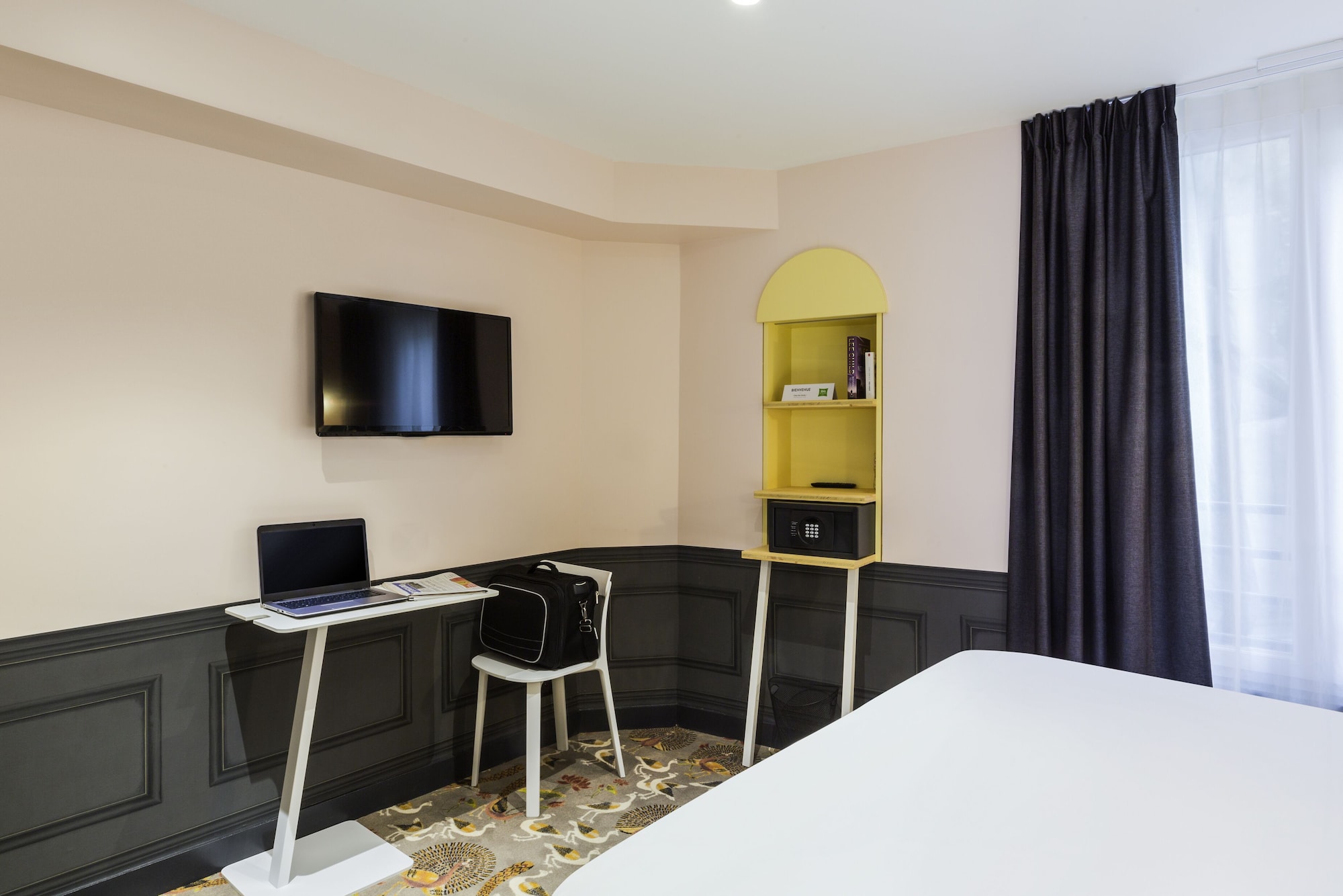 Hotel Ibis Styles Paris Gare De L'est Tgv, Frankreich, Paris. Großes 110