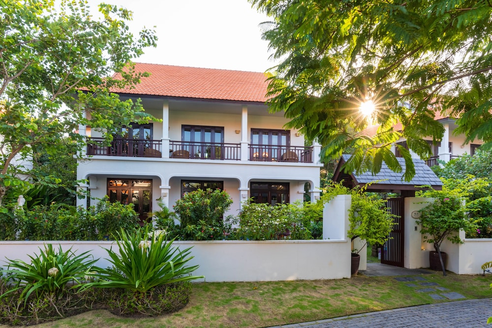 Secret Garden Villas-Furama Beach Danang