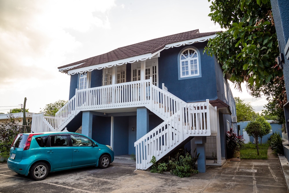 El Azure de Barbican