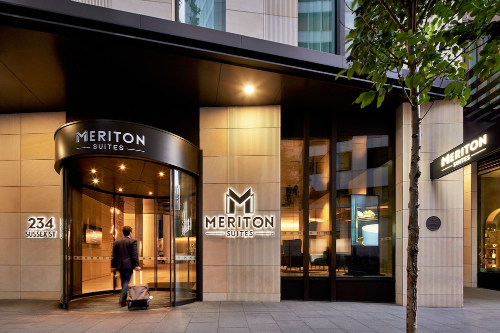 Meriton Suites Sussex Street